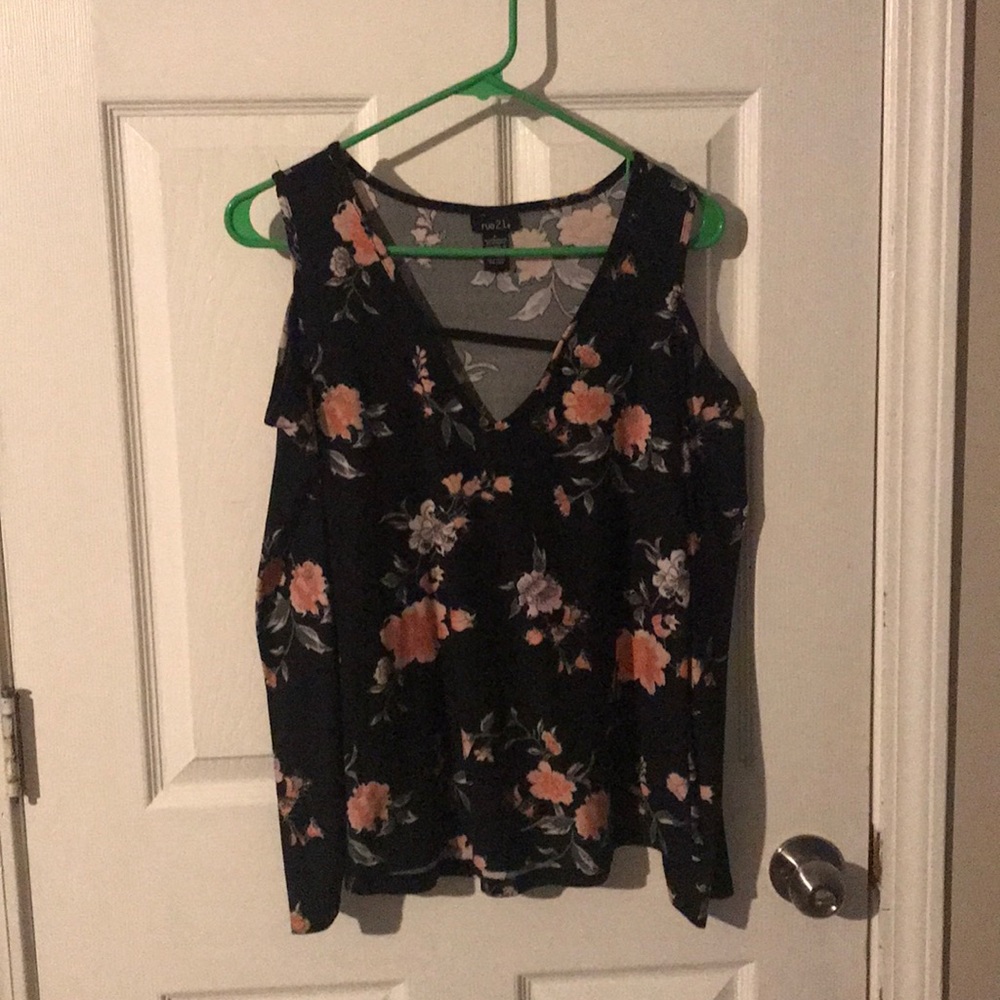 Off the shoulder long sleeve shirt